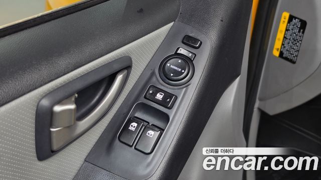 Hyundai Starex 2020 — photo 17