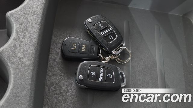 Hyundai Starex 2020 — photo 18