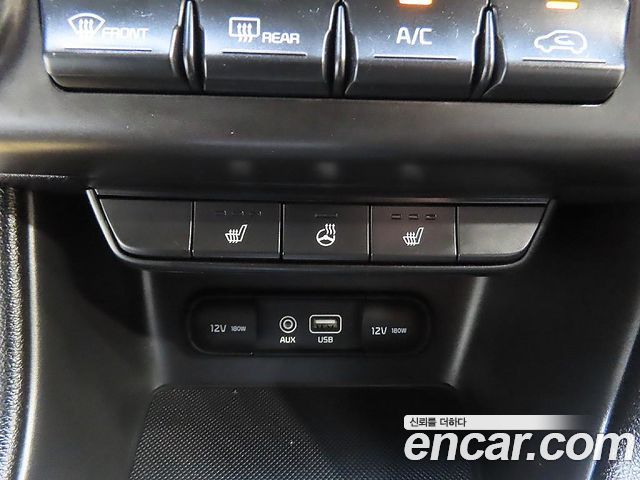 Kia Sportage 2018 — photo 17