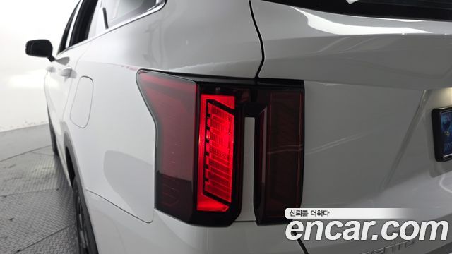 Kia Sorento 2024 — photo 9