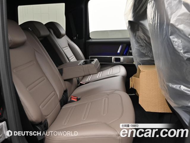 Mercedes-Benz G-Class 2027 — photo 12