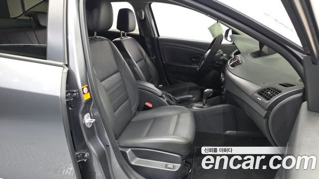 Renault Korea SM3 2018 — photo 17