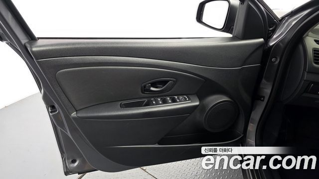 Renault Korea SM3 2018 — photo 14