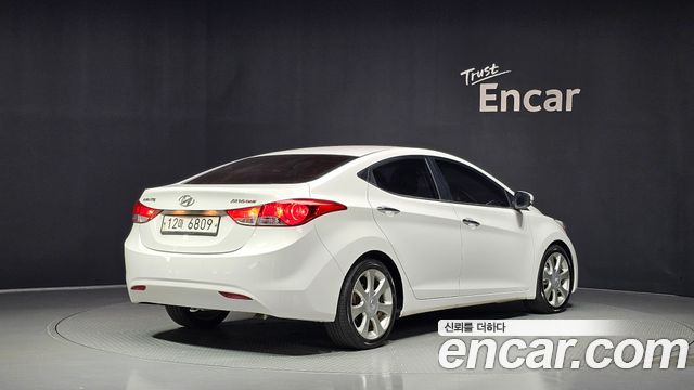 Hyundai AVANTE 2012 — photo 2