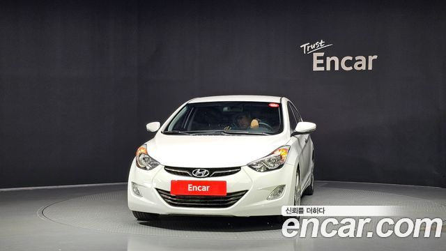 Hyundai AVANTE 2012 — photo 3