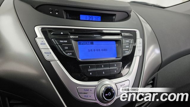 Hyundai AVANTE 2012 — photo 20