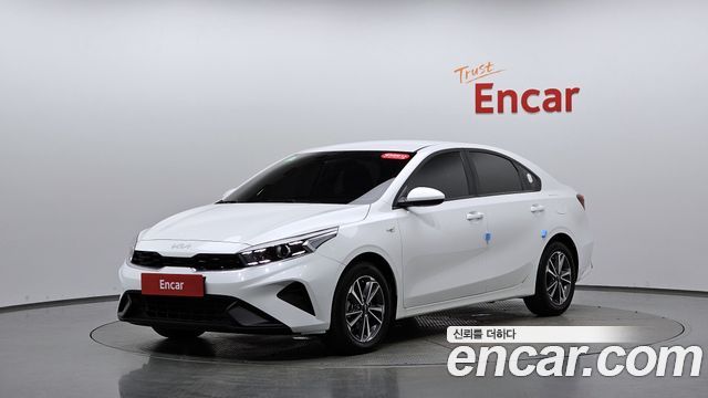 Kia K3 2024 — photo 31