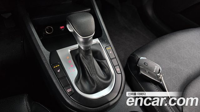 Kia K3 2024 — photo 12