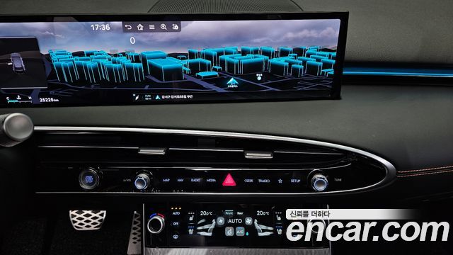 Genesis GV70 2025 — photo 20