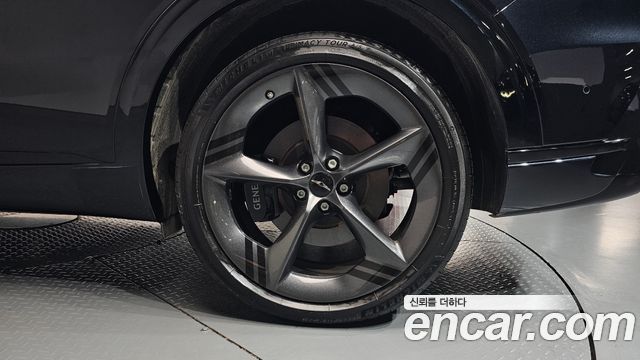 Genesis GV70 2025 — photo 7