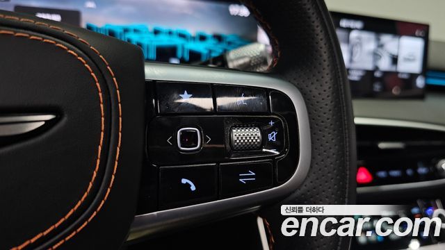 Genesis GV70 2025 — photo 32