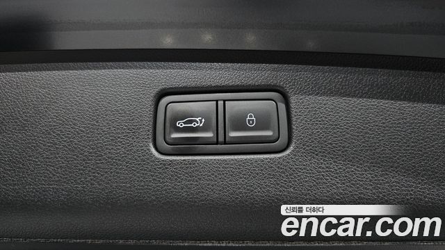 Genesis GV70 2025 — photo 35