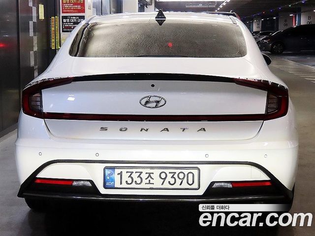 Hyundai Sonata 2022 — photo 4