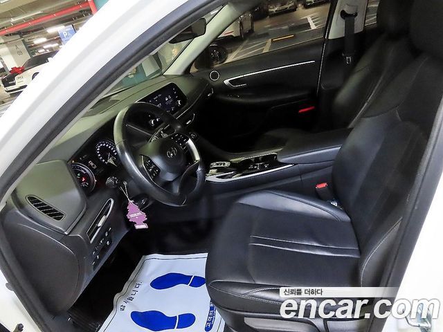Hyundai Sonata 2022 — photo 8