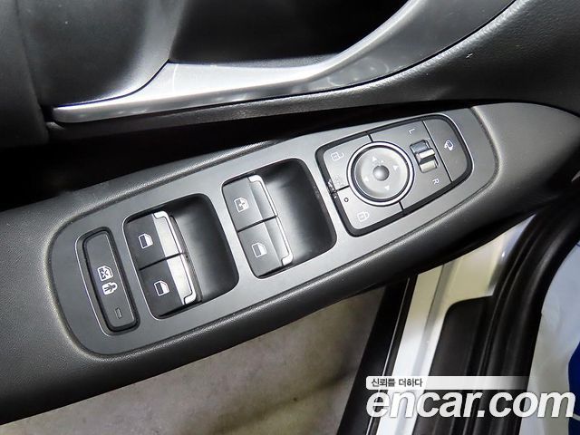 Hyundai Sonata 2022 — photo 16