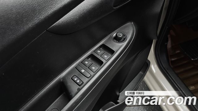 Chevrolet Korea Spark 2016 — photo 27