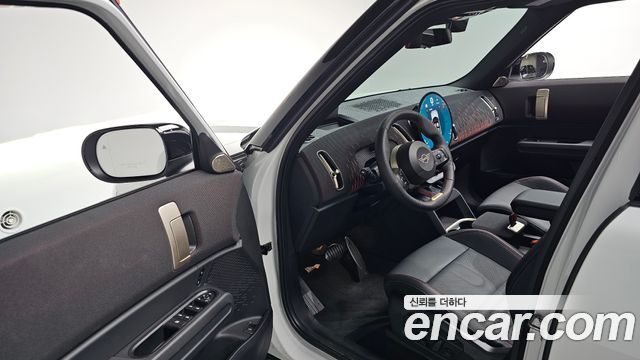 Mini Countryman 2025 — photo 13