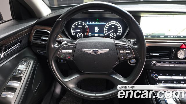 Genesis EQ900 2016 — photo 19