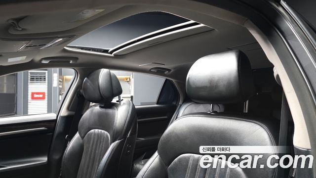 Genesis EQ900 2016 — photo 24