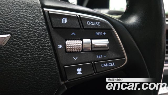 Genesis EQ900 2016 — photo 31