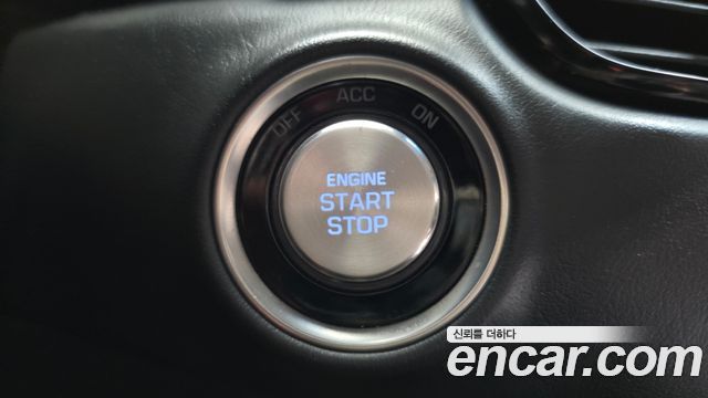 Genesis EQ900 2016 — photo 32