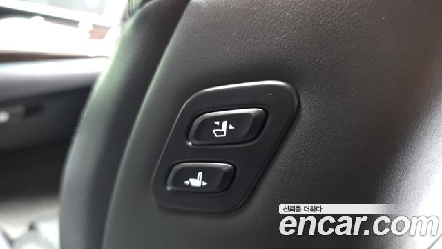Genesis EQ900 2016 — photo 33