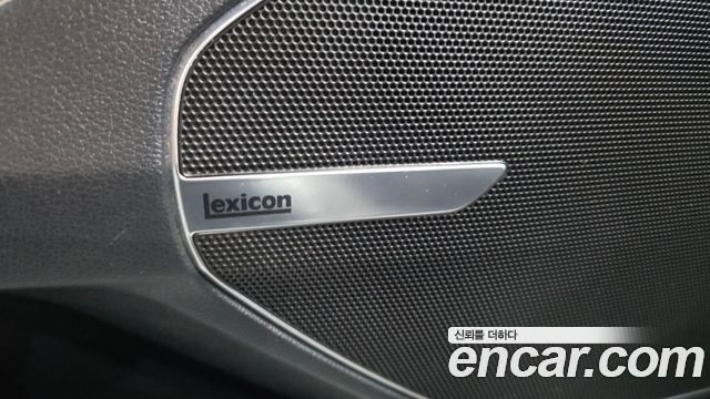Genesis EQ900 2016 — photo 35