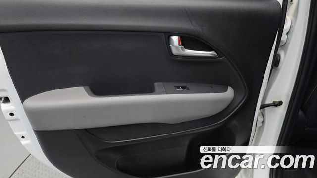 Kia RAY 2022 — photo 15