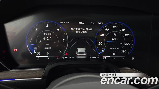 Volkswagen Touareg 2024 — photo 11