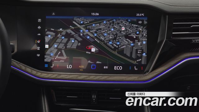 Volkswagen Touareg 2024 — photo 19