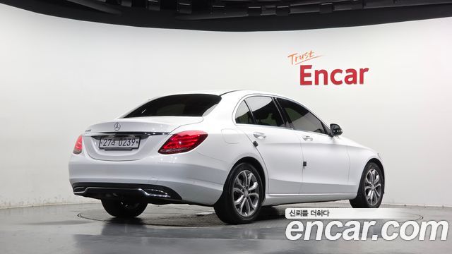 Mercedes-Benz C-Class 2016 — photo 2