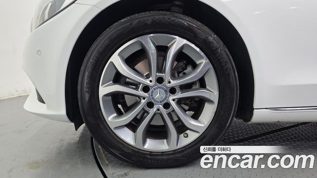 Mercedes-Benz C-Class 2016 — photo 5