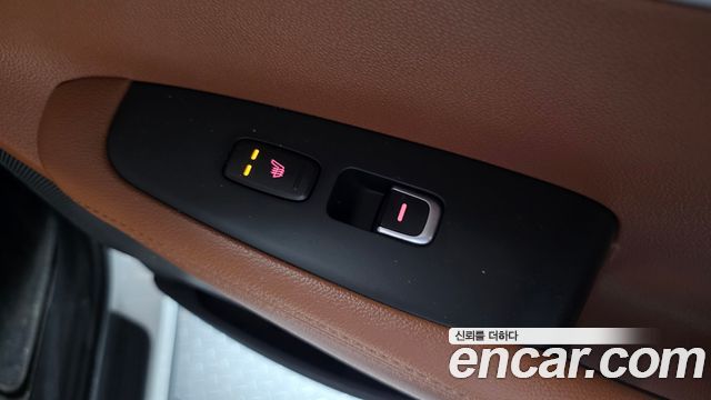 Kia Sorento 2018 — photo 24