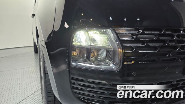 Hyundai Staria 2025 — photo 8