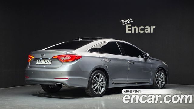 Hyundai Sonata 2016 — photo 2