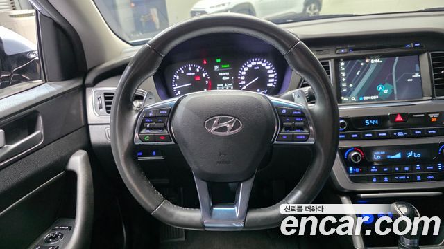 Hyundai Sonata 2016 — photo 21