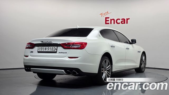 Maserati Quattroporte 2014 — photo 2