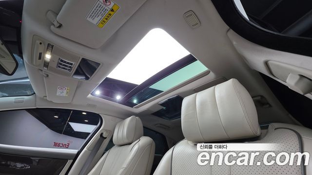 Jaguar XJ 2016 — photo 11