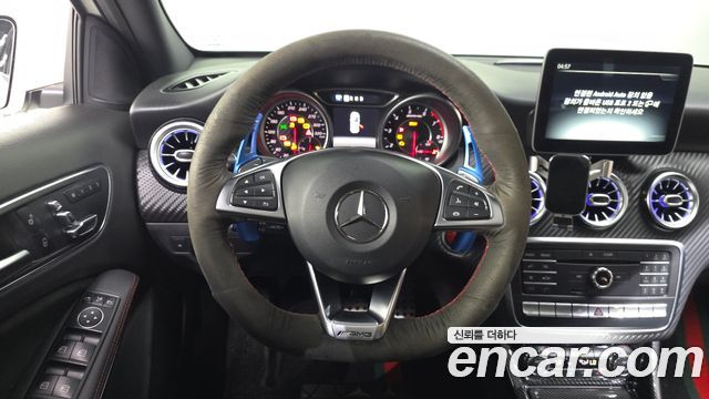 Mercedes-Benz A-Class 2018 — photo 19