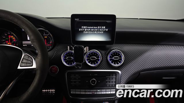 Mercedes-Benz A-Class 2018 — photo 21