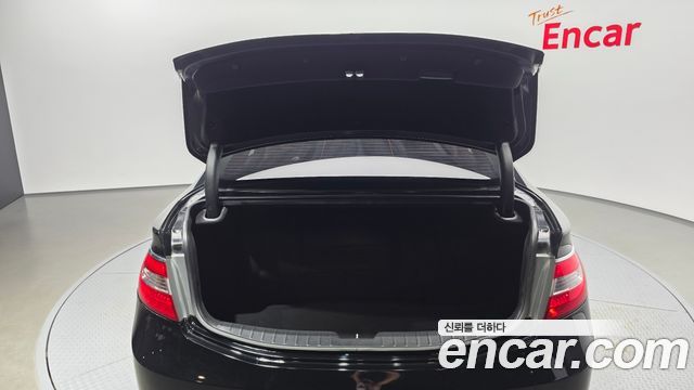 Hyundai Grandeur 2017 — photo 20