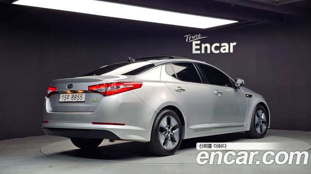 Kia K5 2012 — photo 2