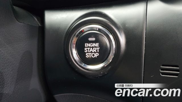 Kia K5 2012 — photo 18