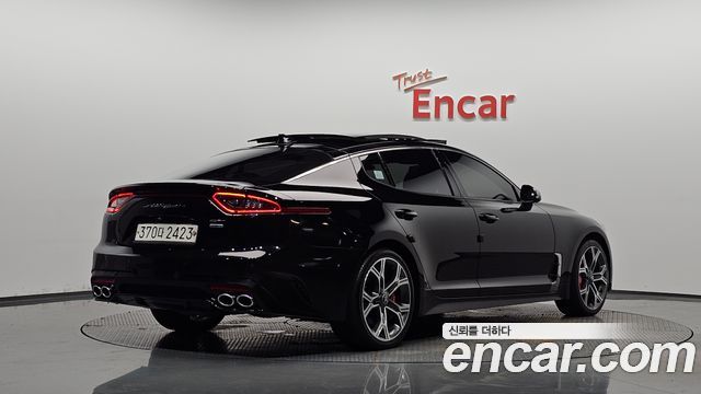 Kia Stinger 2020 — photo 2