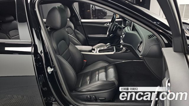 Kia Stinger 2020 — photo 12