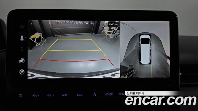 Hyundai Staria 2025 — photo 20
