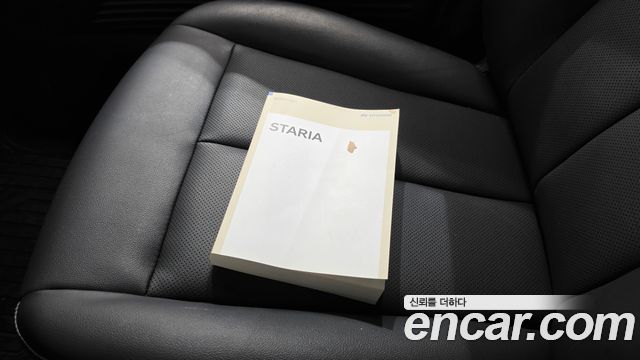 Hyundai Staria 2025 — photo 21