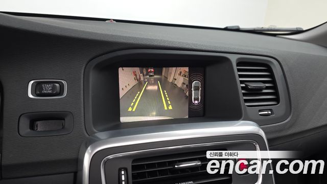 Volvo S60 2018 — photo 20