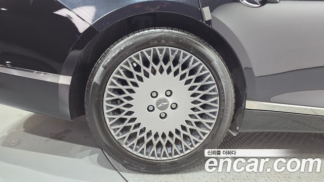 Genesis G80 2022 — photo 5