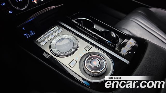 Genesis G80 2022 — photo 12